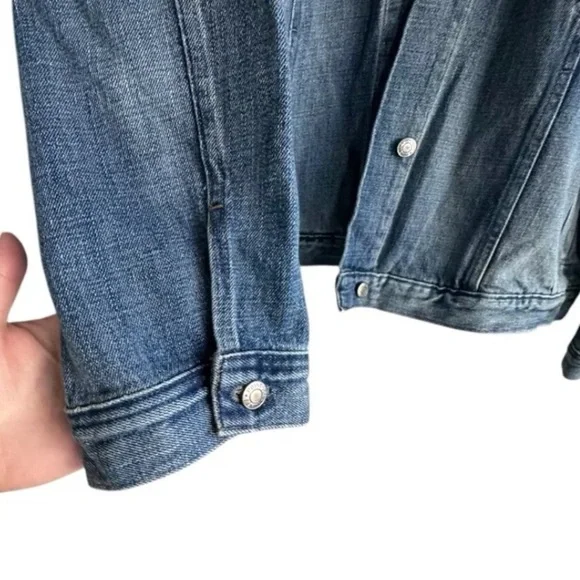 Limited Edition Point Sur J.Crew Beach Way Light Wash Denim Trucker Jacket XL - Picture 4 of 9